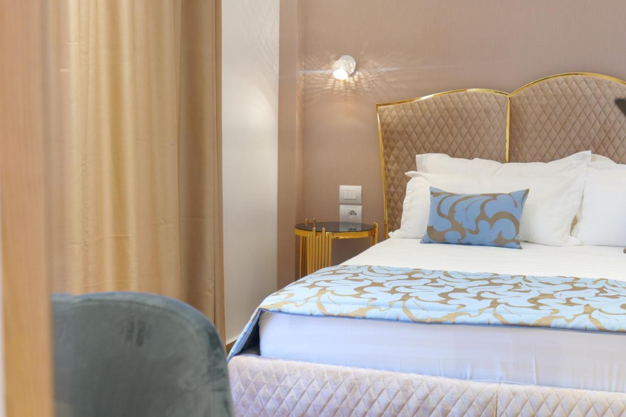 Bora Bora Hotel Ksamil Esterno foto