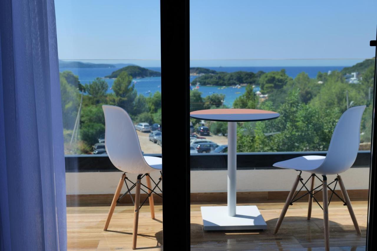 Bora Bora Hotel Ksamil Esterno foto