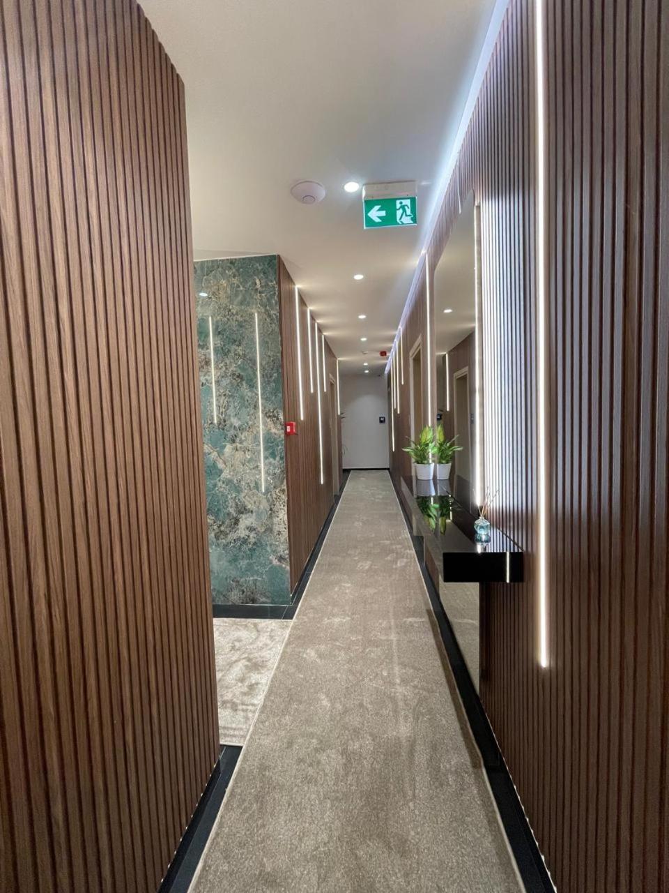 Bora Bora Hotel Ksamil Esterno foto