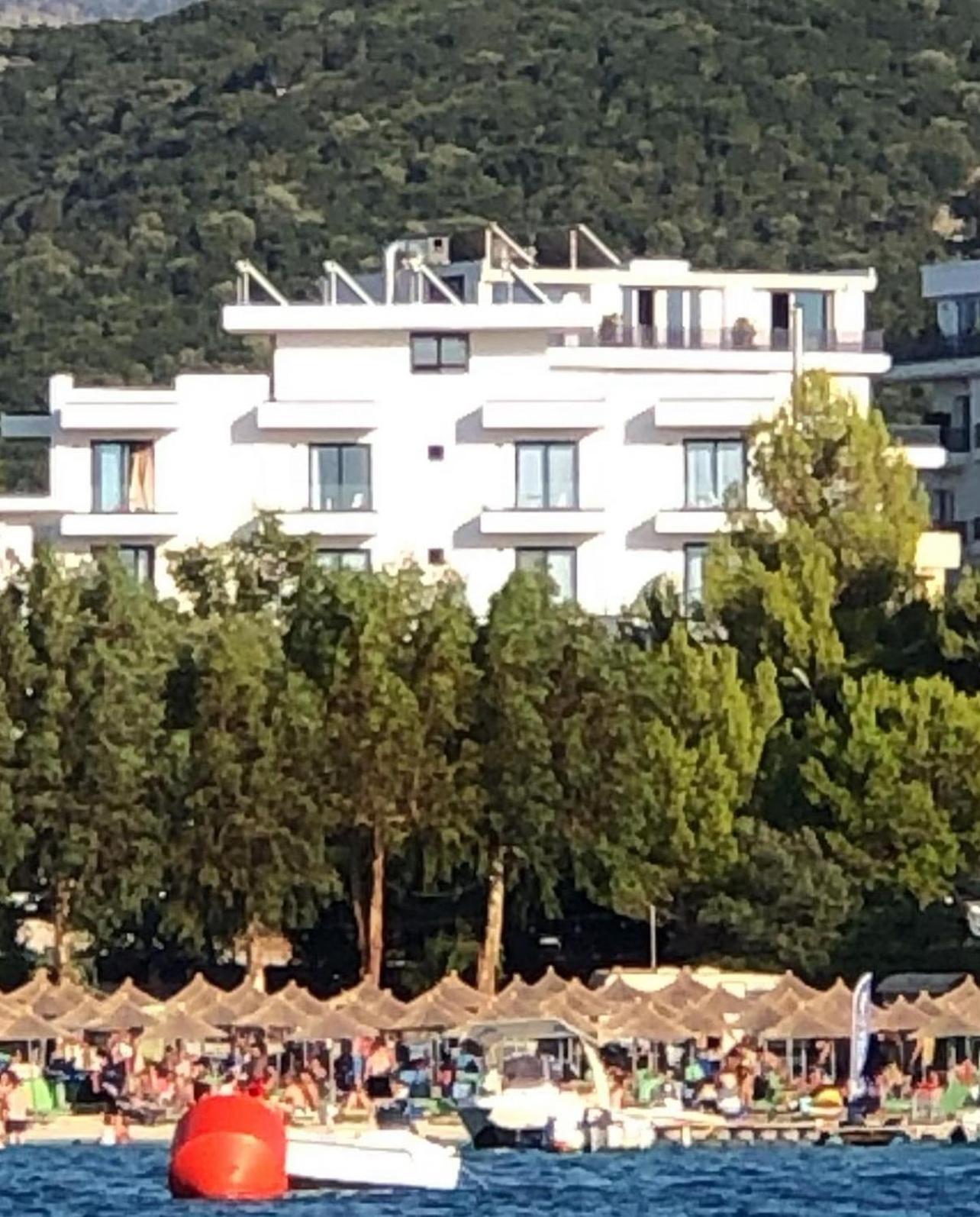 Bora Bora Hotel Ksamil Esterno foto