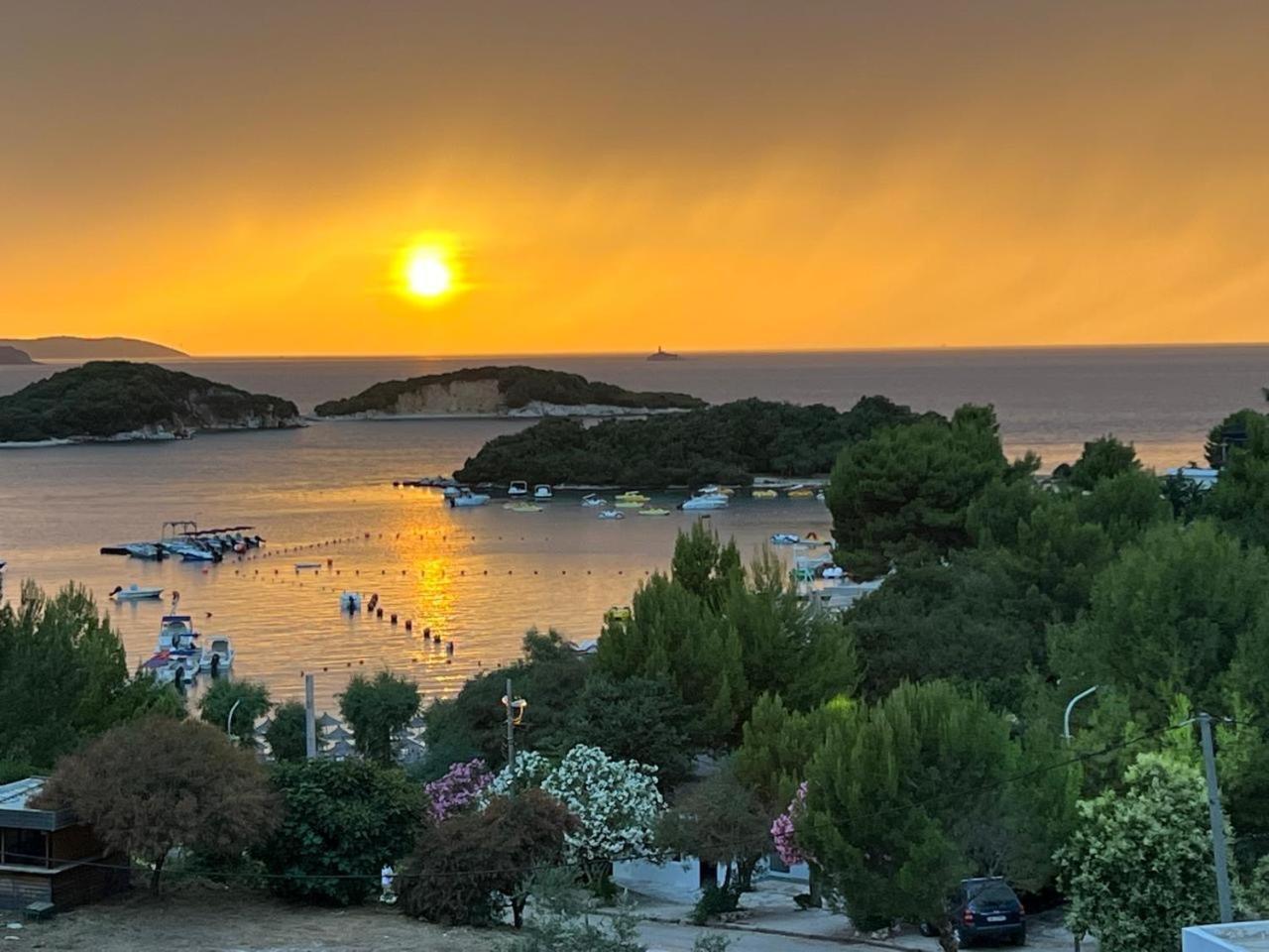 Bora Bora Hotel Ksamil Esterno foto